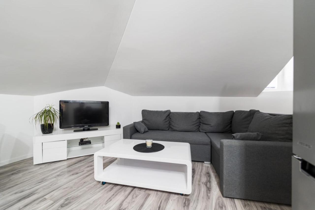 City Center Mayess Aparment Задар Екстериор снимка
